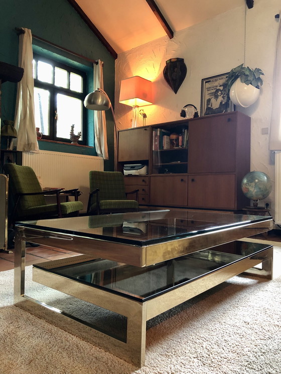 Image 1 of Table basse design plaquée or 23 carats