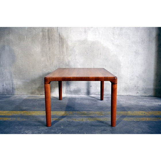 Image 1 of Table basse vintage en teck massif par Niels Bach, Danemark 1970