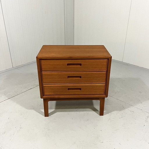 Commode en teck Danemark