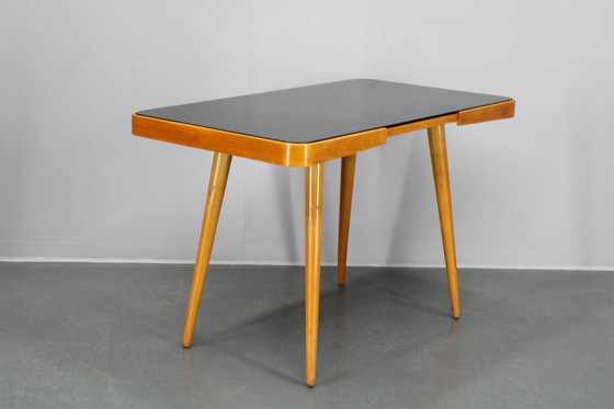 Image 1 of 1960S Table basse en hêtre avec plateau en verre , Tchécoslovaquie