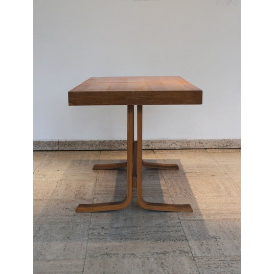 Image 1 of Table basse extensible en bois courbé vintage par Drevopodnik Holesov, Tchécoslovaquie 1970
