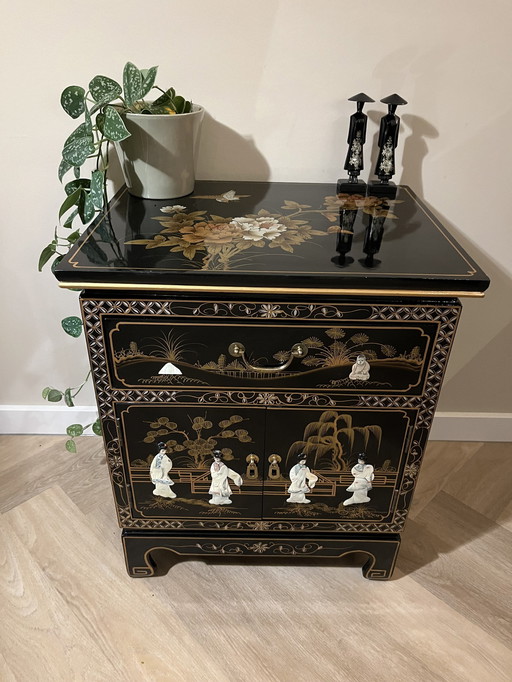 Cabinet chinois