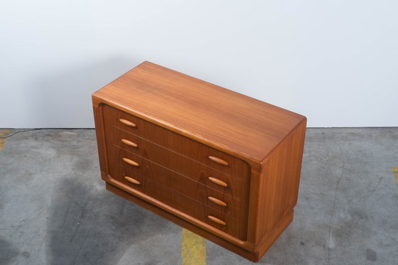 Image 1 of Commode Dyrlund Xl