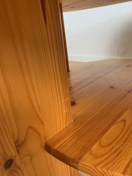 Image 1 of Table basse moderniste en pin 1980/90