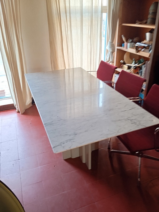 Image 1 of Table de salle à manger en marbre