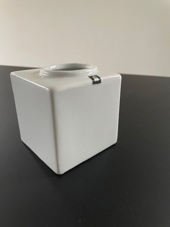Image 1 of Vase Serax Forme cubique
