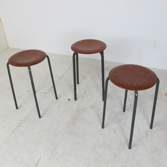 Image 1 of Ensemble de 3 tabourets industriels vintage de Marko, années 1950