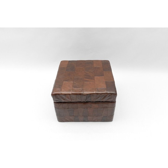 Image 1 of Pouf vintage en cuir brun chocolat avec espace de rangement, Suisse 1960