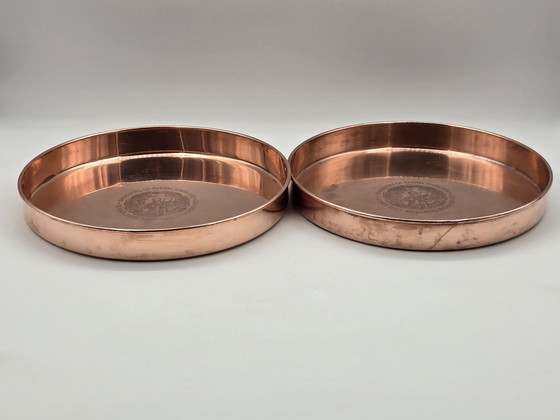 Image 1 of 2 X plateaux de service en cuivre rouge vintage Amstel Beer