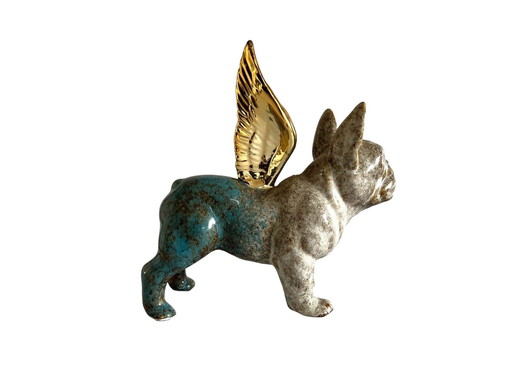 Statue en porcelaine émaillée Bouledogue français avec ailes dorées