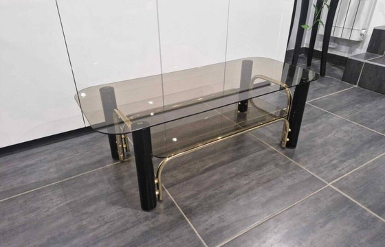 Image 1 of Table Basse Vintage Métal Doré Et Verres Fumés Années 1970
