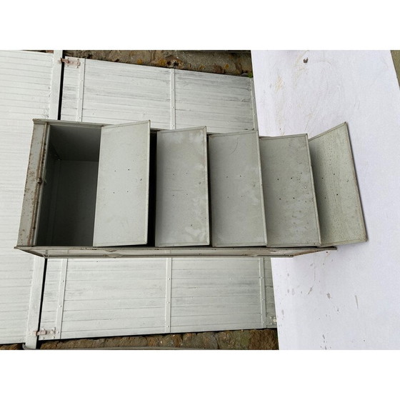 Image 1 of Paire de meubles vintage en aluminium à 5 abattants pour Ronéo, 1950