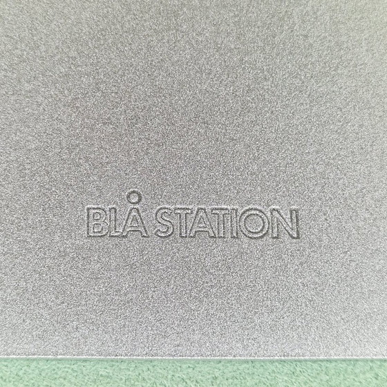 Image 1 of Paire de fauteuils pivotants vintage Bla station Innovation C par Fredrik Mattson, Suède