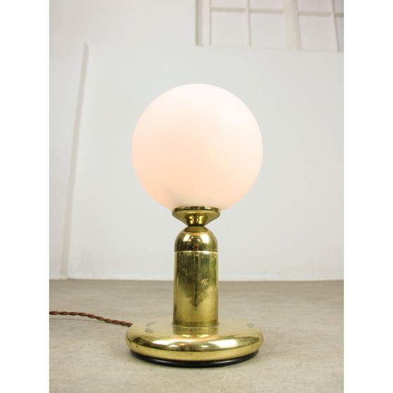 Image 1 of Lampe de table vintage en laiton et verre opalin, Italie 1970