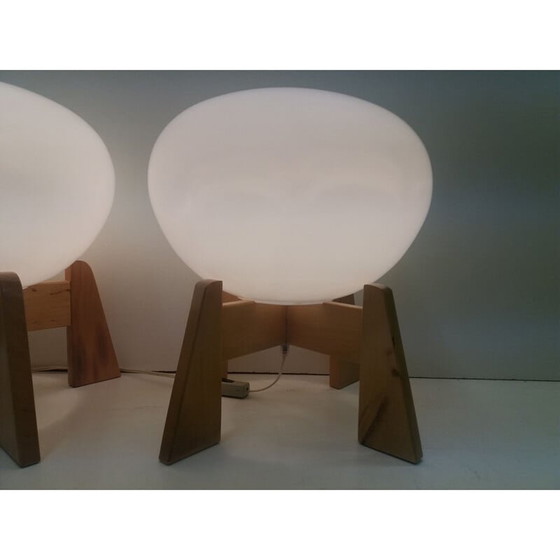 Image 1 of Lampadaire vintage en bois et verre opale par Uluv, Tchécoslovaquie 1960