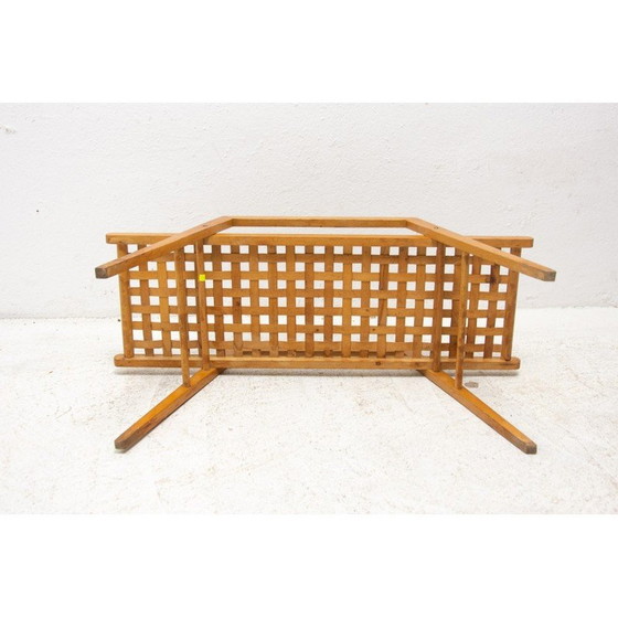 Image 1 of Support de plantes du milieu du siècle en bois de hêtre et cuir tressé, Tchécoslovaquie, années 1970