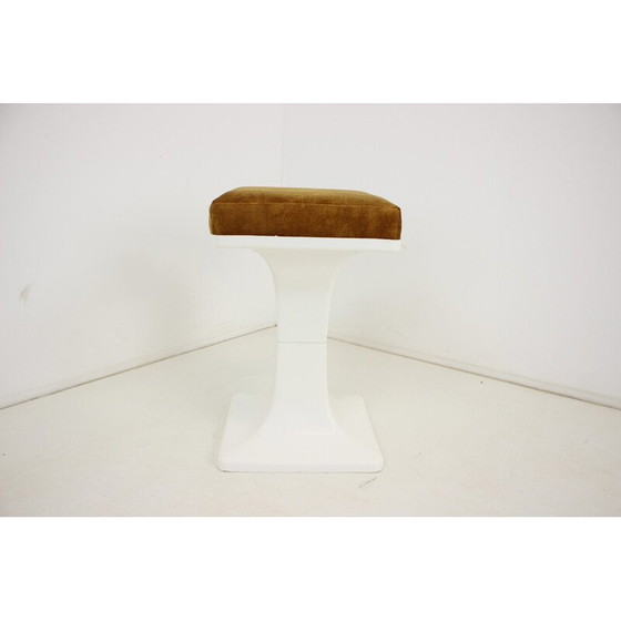 Image 1 of Tabouret vintage en plastique, Hongrie 1970