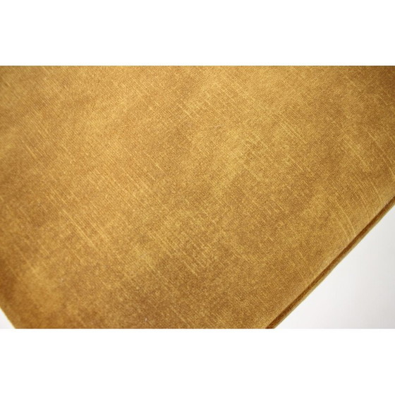 Image 1 of Tabouret vintage en plastique, Hongrie 1970