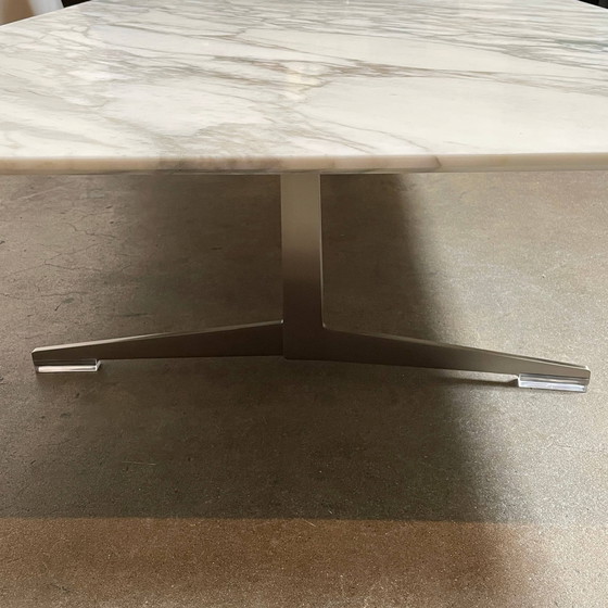 Image 1 of Table basse Flexform Fly 80X130 Cm En Calacatta Oro Marble