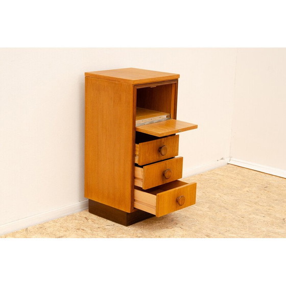 Image 1 of Commode vintage en bois de chêne pour cheminée Up Závody, Tchécoslovaquie 1958