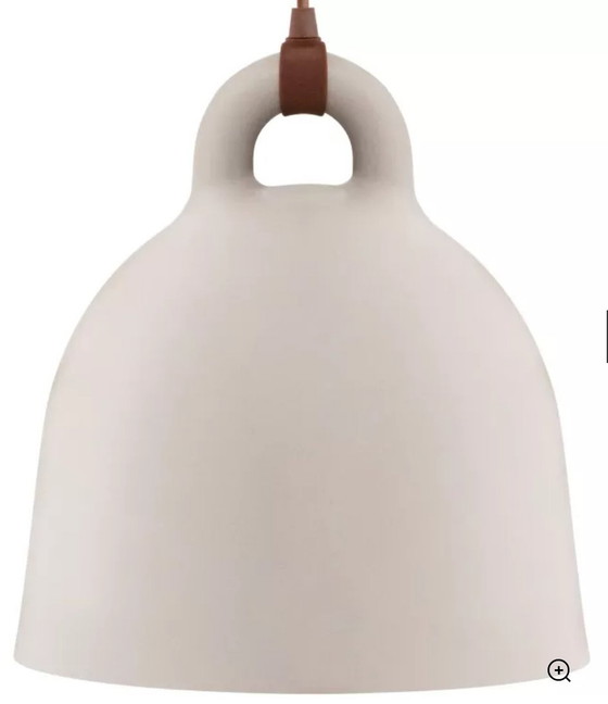 Image 1 of 2x Normann Copenhagen Bell Lamps à vendre. Nouveau dans l'emballage d'origine.