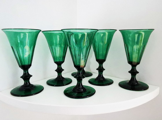 Image 1 of 6 pièces Verres à vin du Rhin à facettes, début du 19e siècle