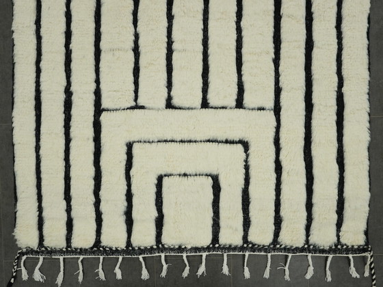 Image 1 of Tapis berbère - 257 Cm X 153 Cm - Laine blanche et noire