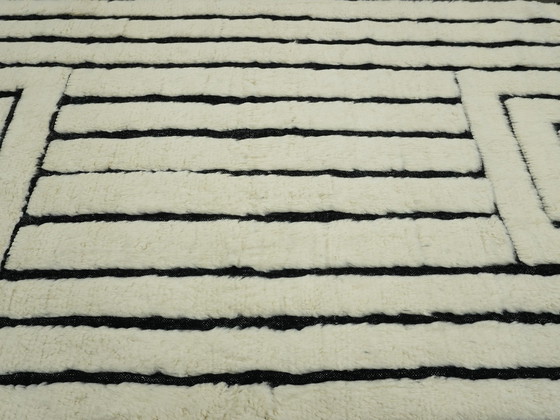 Image 1 of Tapis berbère - 257 Cm X 153 Cm - Laine blanche et noire