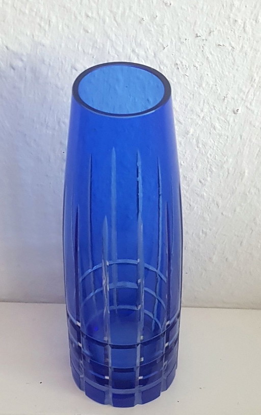 Vase en cristal bleu, années 1960