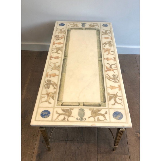 Image 1 of Table basse vintage en bronze et laiton avec plateau en marbre décoré de motifs de style grec