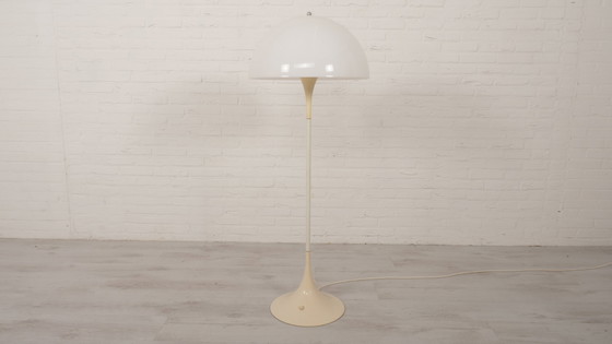 Image 1 of Lampadaire Vintage | Louis Poulsen | Panthella | Verner Panton
