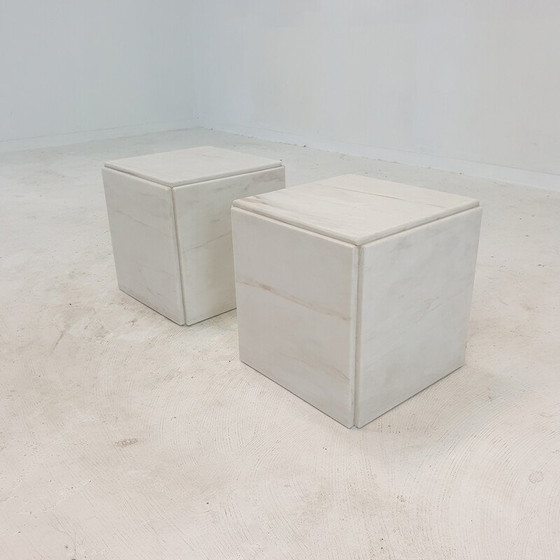 Image 1 of Paire de tables d'appoint en marbre, Italie 1980