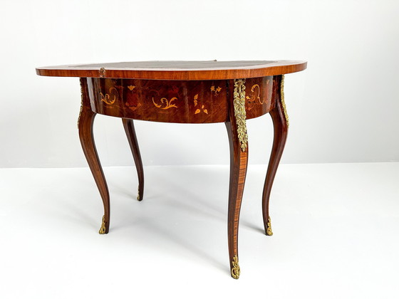 Image 1 of Table de jeu italienne en bois marqueté - 20ème siècle