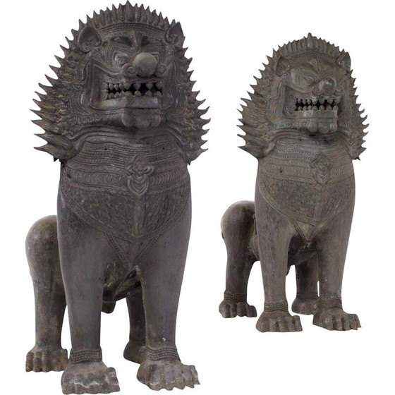 Image 1 of Paire de lions gardiens de temple "Singha" en bronze, Thaïlande