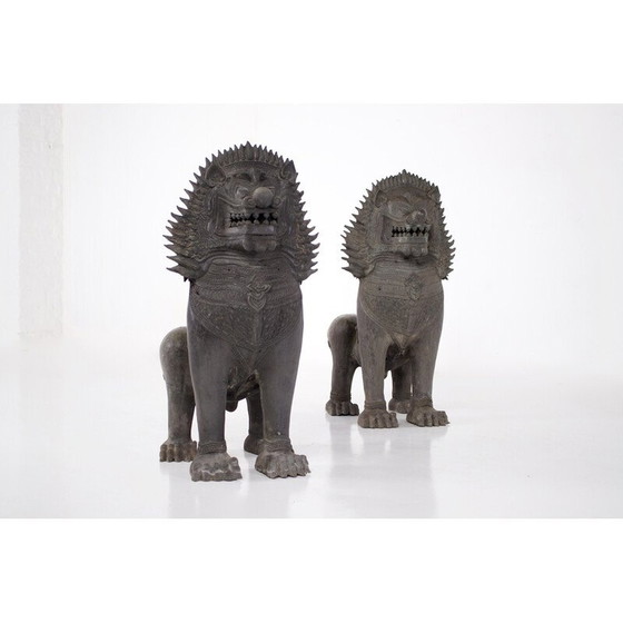 Image 1 of Paire de lions gardiens de temple "Singha" en bronze, Thaïlande