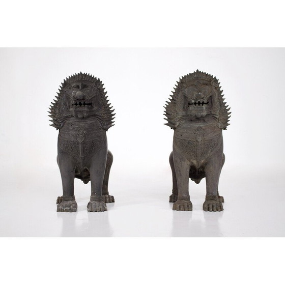 Image 1 of Paire de lions gardiens de temple "Singha" en bronze, Thaïlande