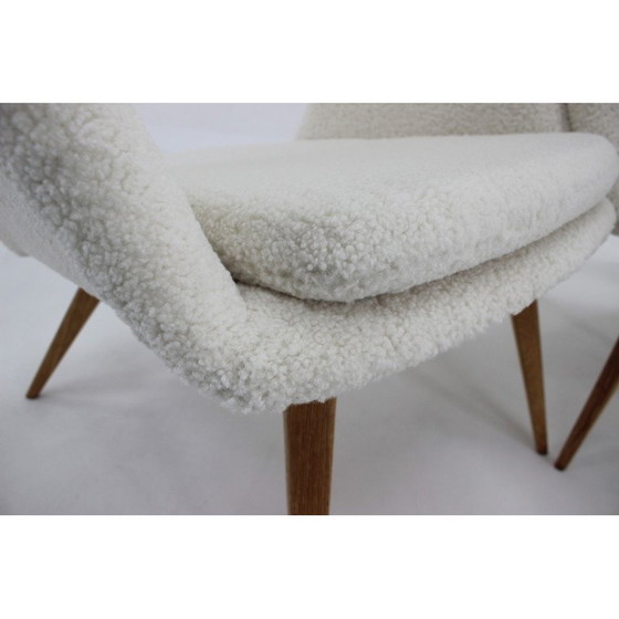 Image 1 of Paire de fauteuils Shell vintage en tissu de peau de mouton par Miroslav Navratil, Tchécoslovaquie, années 1960