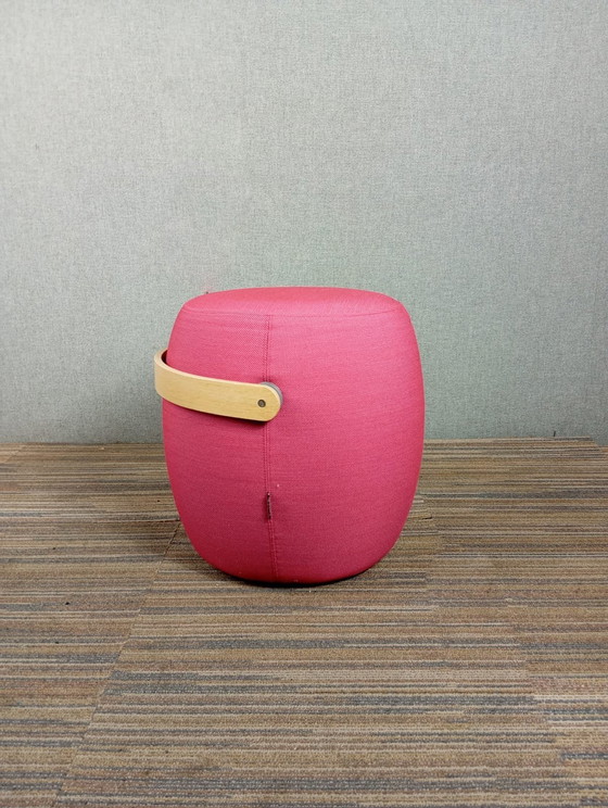 Image 1 of 1X Offecct Carry On Pouf