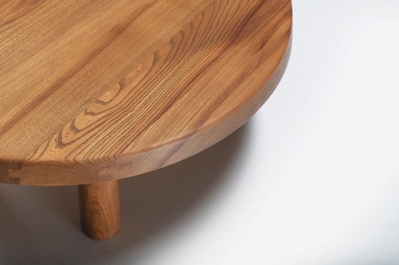 Image 1 of Superbe table basse vintage T02M en bois d'orme par Pierre Chapo - France