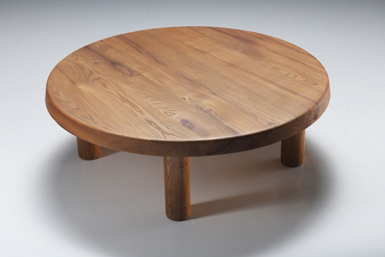Image 1 of Superbe table basse vintage T02M en bois d'orme par Pierre Chapo - France