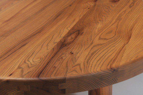 Image 1 of Superbe table basse vintage T02M en bois d'orme par Pierre Chapo - France