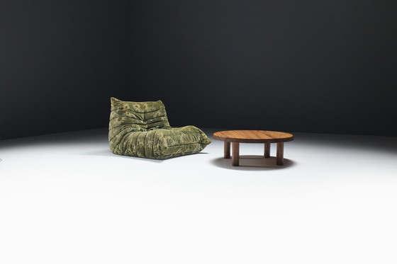 Image 1 of Superbe table basse vintage T02M en bois d'orme par Pierre Chapo - France