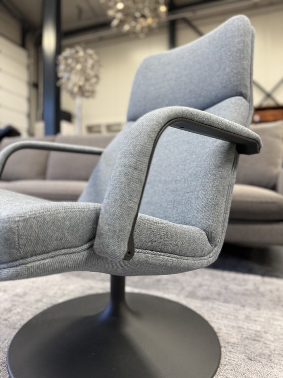 Image 1 of Artifort F156 Fauteuil Aa Tissu