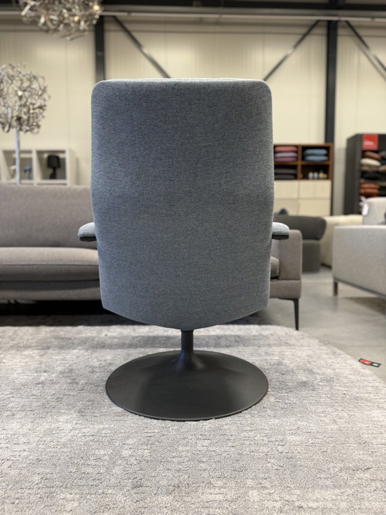 Image 1 of Artifort F156 Fauteuil Aa Tissu