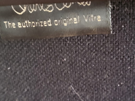 Image 1 of 2x Chaises Vitra par Charles Eames