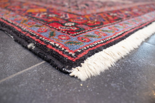 Tapis d'Orient en nuances de rouge