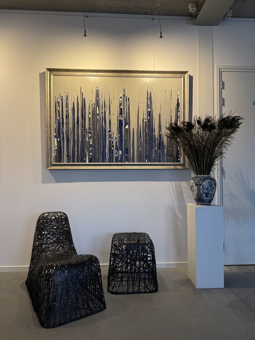 1X chaise aléatoire Plus 1X tabouret aléatoire