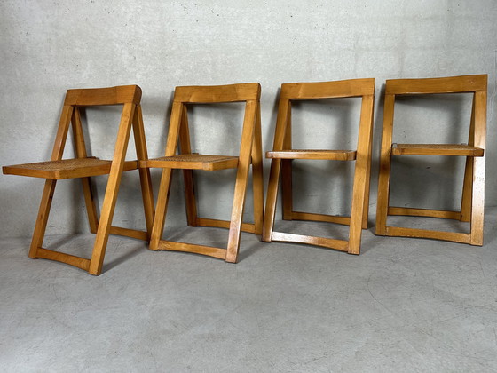 Image 1 of 4X chaises pliantes vintage en érable et rotin