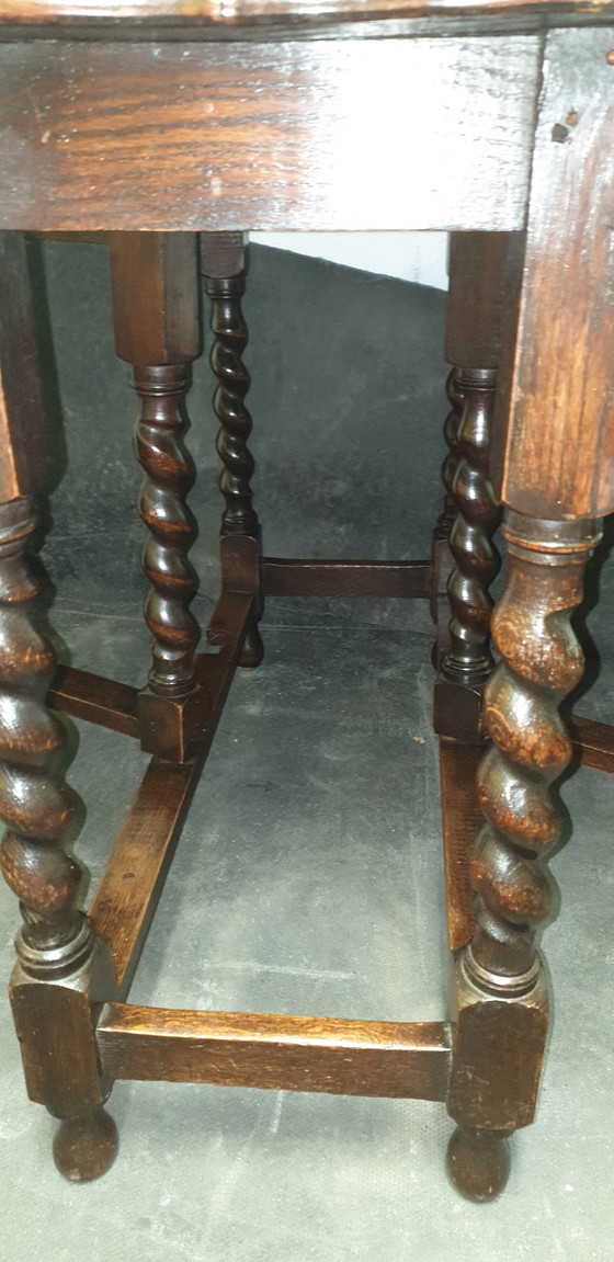 Image 1 of Table à tour suspendue vintage