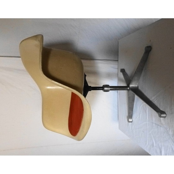 Image 1 of Chaise de bureau vintage en fibre de verre par Charles et Ray Eames pour Herman Miller, 1960